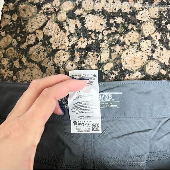 Mountain Hardwear Mirada Convertible Pants Quick Dry Gray Womens size 6/38 - Picture 5 of 6